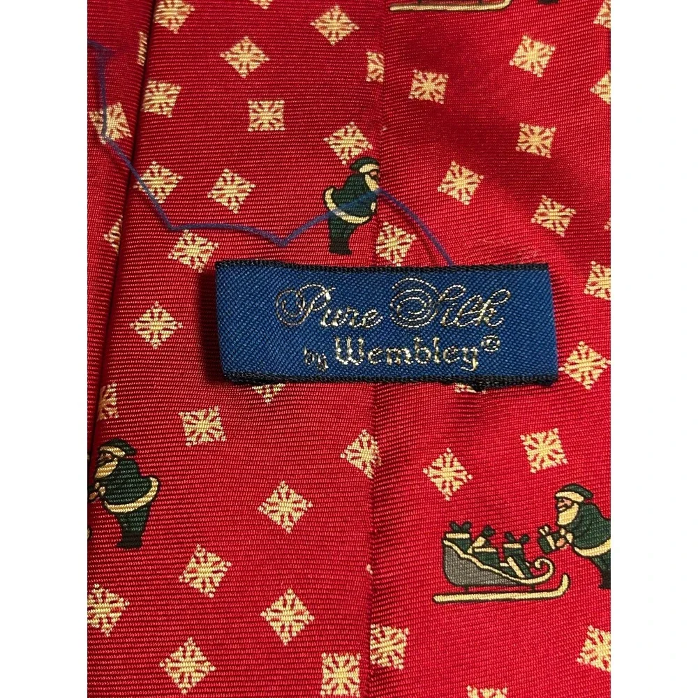 Wembley Pure Silk Men's Red Christmas Tie with Santa Sleigh Pattern
